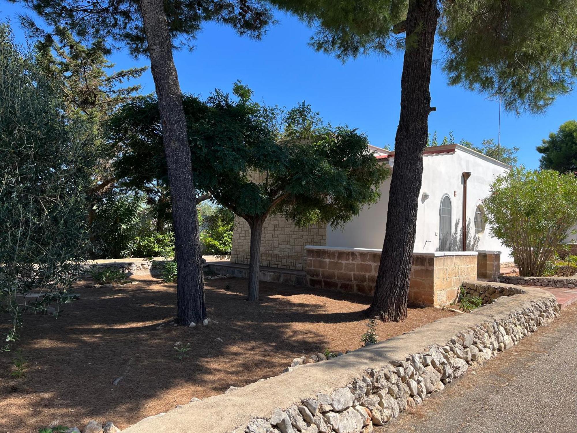 Casette Masseria La Camardia Sava Екстер'єр фото